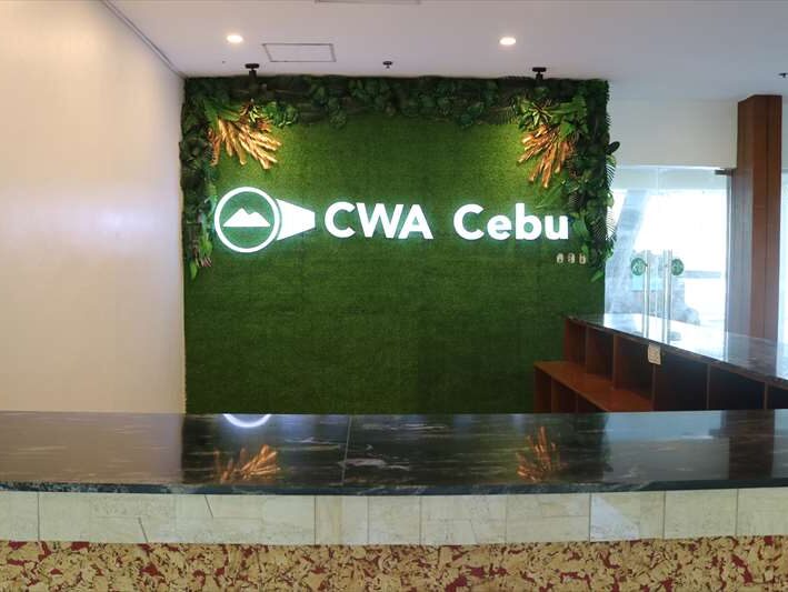Curious World Academy 受付